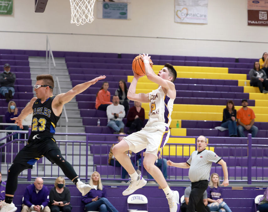 Talley, Moore lead Bears over Eagles
